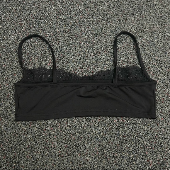 SHEIN Black Bra Basic Bralette Lace Peak-A-Boo Trim Top Shirt Adjustable Strap - Picture 13 of 15